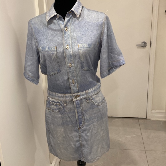 rag & bone Dresses & Skirts - RAG & BONE Silky Light Blue Denim Look Mini Dress with short sleeves Size Medium
